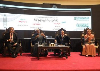 عميد كلية اللغة العربية الأسبق: كل لغات العالم استفادت من اللغة العربية