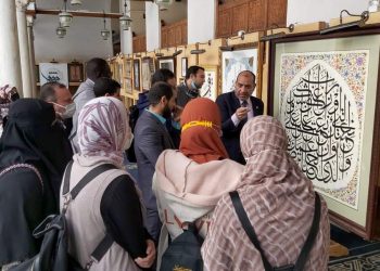 ملتقى الأزهر للخط العربي ينظم ورشا مفتوحة للجمهور حول فنون الخط والزخرفة الإسلامية