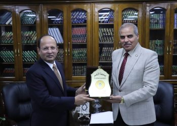 سفير باكستان يشيد بجهود جامعة الأزهر في نشر الوسطية والاعتدال في العالم