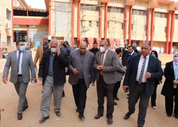رئيس جامعة الأزهر يتفقد المدن الجامعية  ويتابع أعمال الصيانة والتجديدات