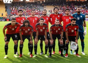  عبدالغفار: طلاب الجامعات يشاركون في تشجيع المنتخب القومي بالكاميرون 