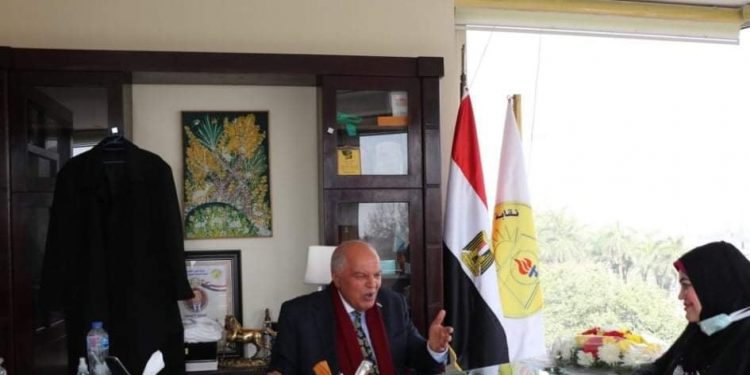 موعد صرف رواتب ومعاشات المعلمين بمارس 2022