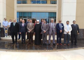 قيادات جامعة الأزهر يبحثون سبل التعاون مع مجمع الإصدارات المؤمنة والذكية