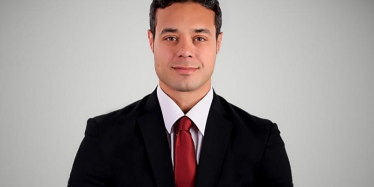 أدهم ملوخية يبتكر ” المتر” أول منصة للمحاماة الرقمية  في الوطن العربي