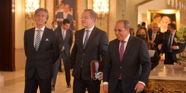 الأول من نوعه على مستوى الجامعات العربية..الجامعة البريطانية في مصر توقع مذكرة تفاهم مع برنامج الأمم المتحدة لتعزيز مشاركة الشباب