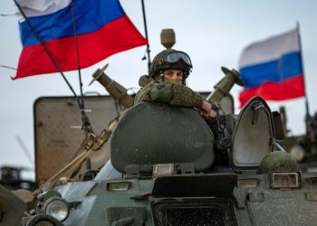 الحرب الروسية الأوكرانية.. برلماني يطالب الحكومة بإعادة الطلاب المصريين من أوكرانيا