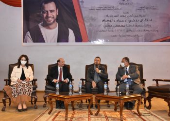 مصطفى حسني: السوشيال ميديا أثرت على عادات المشاهدة والتعلم