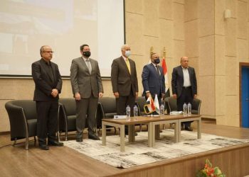 انطلاق المؤتمر الدولي الأول للتنقل الذكي بجامعة العلمين الدولية