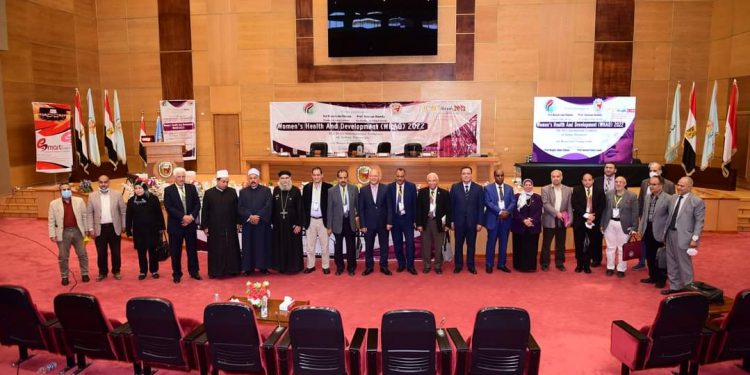 توصيات المؤتمر الأول لصحة وتنمية المرأة بجامعة سوهاج