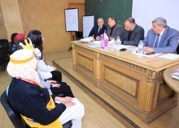 "التعليم" تنظم مسابقة الطالب المثالى للمرحلتين الإعدادية والثانوية 