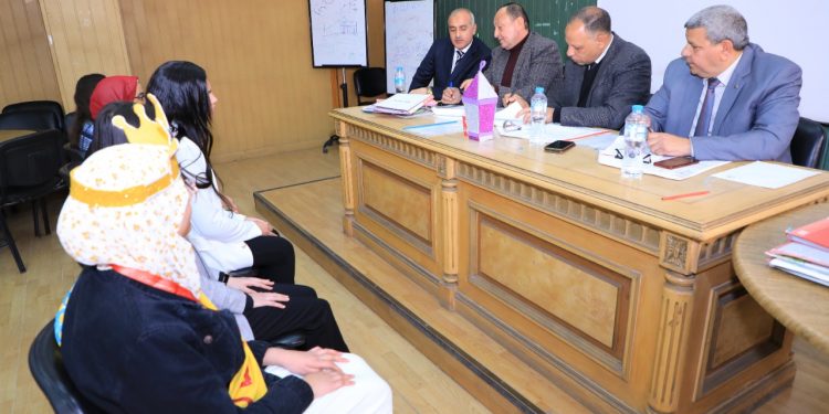 "التعليم" تنظم مسابقة الطالب المثالى للمرحلتين الإعدادية والثانوية 