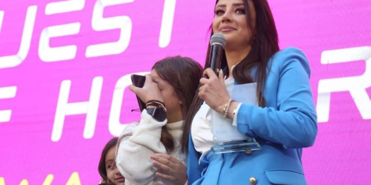 رضوى الشربيني تتصدر تريند جوجل لفوزها بجائزة "الإعلاميية الأكثر تأثيرًا"