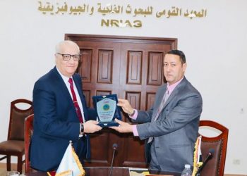 «آثار عين شمس» توقع مذكرة تفاهم مع المعهد القومى للبحوث الفلكية