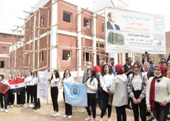 انطلاق زيارات طلاب الجامعات والمدارس بمحافظة أسيوط لمشروعات “حياة كريمة”