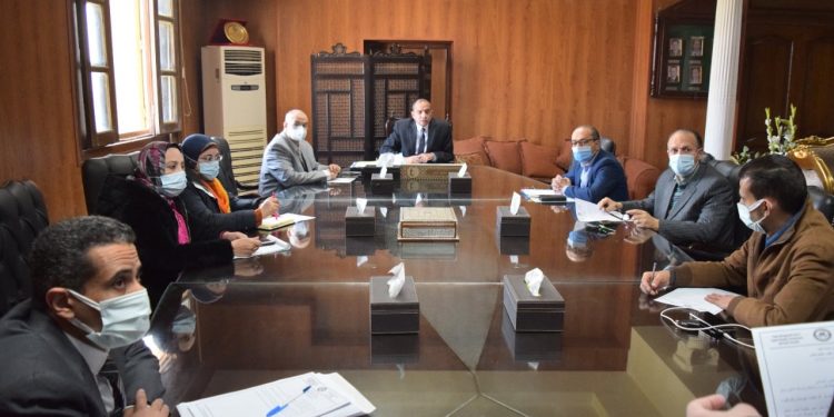 جامعة بني سويف: تجهيز مركزين للاختبارات الالكترونية  