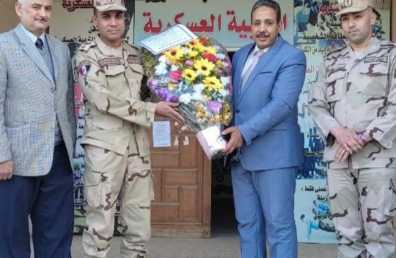 جامعة الأزهر توفد وفدا لتقديم التهنئة لقيادة التربية العسكرية بفرع الجامعة بأسيوط فى ذكرى يوم الشهيد