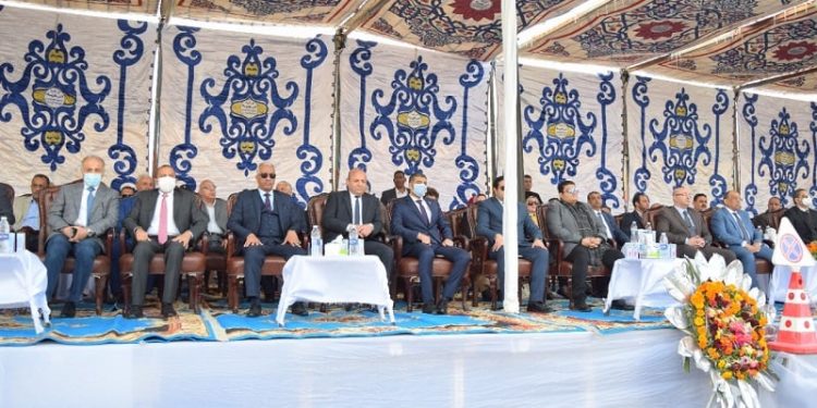 رئيس جامعة بني سويف يشهد احتفالية العيد القومي للمحافظة