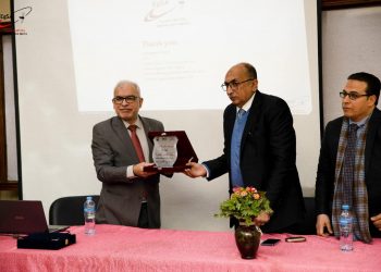 وفد وكالة الفضاء المصرية يتفقد معهد هندسة الطيران