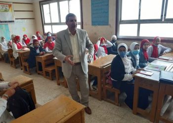 ضربوا بعض بالطوب.. خناقة طلاب مدرسة حكومي وآخرى رسمية بامتحانات الإعدادية بالجيزة