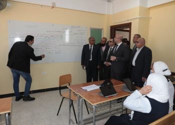أمهات مصر: عودة الثواب والعقاب للمعلمين والطلاب يضبط العملية التعليمية 