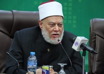 علي جمعة : الشريعة الإسلامية دعت إلى التنمية والاستدامة والأمة التي تحافظ على وقتها تكون آخذة بنصيب من الجدية