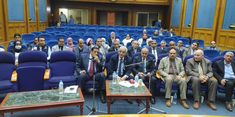 التعليم: مؤتمر اتحاد طلاب المدارس صورة من صور الديمقراطية في التعليم