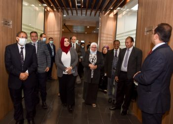 جامعة عين شمس تستضيف لجنة قطاع علوم الحاسب والمعلوماتية بـ«الأعلى للجامعات»