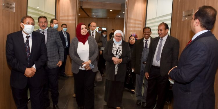 جامعة عين شمس تستضيف لجنة قطاع علوم الحاسب والمعلوماتية بـ«الأعلى للجامعات»