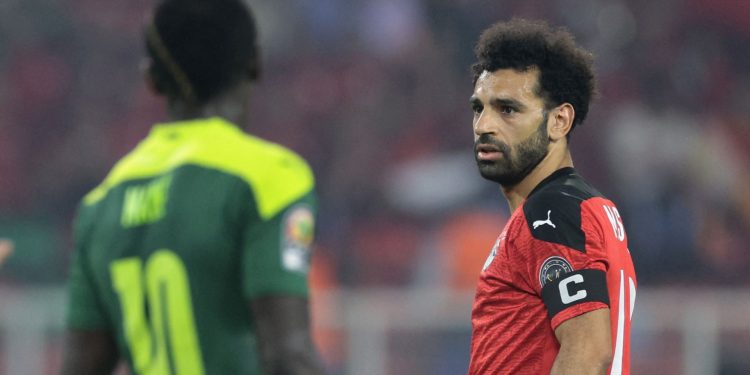 فشل في تحقيق أي بطولة ويتقاضى 10 ملايين سنويًا.. طلب إحاطة ضد تدريب إيهاب جلال للمنتخب