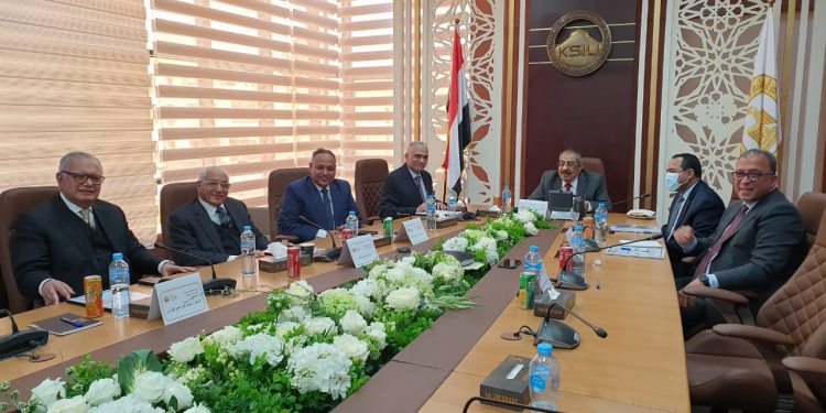 مجلس أمناء جامعة سلمان الدولية: استفادة أكثر من ١٠٠ طالب من المنح الدراسية