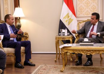 وزير التعليم العالي يستقبل المدير الجديد لمكتب اليونسكو بالقاهرة، ويبحث معه دعم العلوم التطبيقية