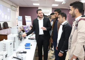 جامعة الدلتا التكنولوجية تبحث التعاون مع عدد من المستثمرين