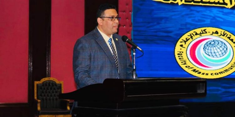عميد إعلام الأزهر: المؤسسات الأكاديمية تسخر جهودها لنهضة الأوطان وتنميتها