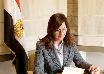 الطلاب العائدين من أوكرانيا.. طلب إحاطة لوزيري التعليم العالي والهجرة لتسوية أوضاعهم