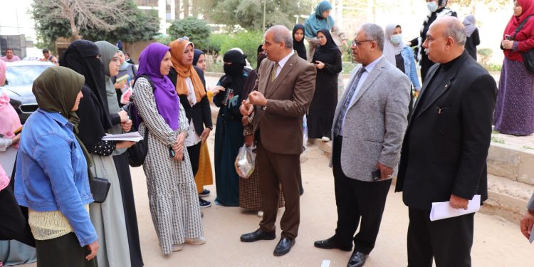 رئيس جامعة الأزهر يتابع أعمال التجديد بالمدينة الجامعية للطالبات بمدينة نصر