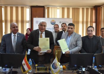 مائدة مُستديرة لأصحاب الأعمال بجامعة مدينة السادات بمشاركة 15 شركة