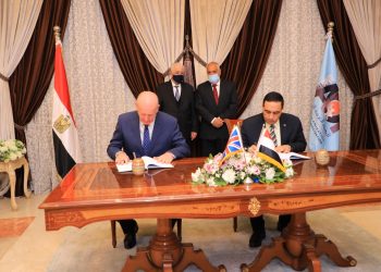 العربية للتصنيع: تلبية احتياجات التعليم من الشاشات التفاعلية والتصدير للشرق الأوسط وأفريقيا