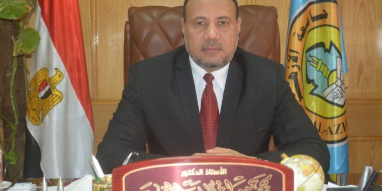 جامعة الأزهر.. اللجنة الطبية بفرع أسيوط تتعاقد مع مستشفيات الجامعة لتقديم خدمات طبية لأعضاء هيئة التدريس ومعاونيهم