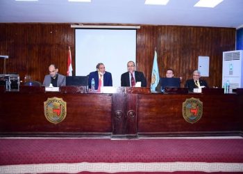 جامعة سوهاج.. ١٢محاضرة علمية عن أورام الثدي علي هامش مؤتمر صحة وتنمية المرأة