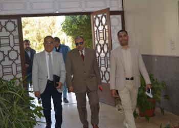 جامعة الأزهر إنشاء حاضنة الأعمال التكنولوجية " رواق أسيوط "