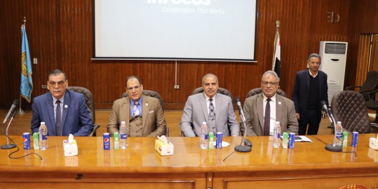 رئيس جامعة الأزهر يشيد بالمشروع الوطني للقراءة ويحث الطلاب على المشاركة