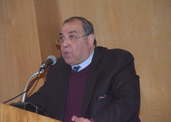 الدكتور ممدوح مهدي، القائم بعمل رئيس جامعة حلوان