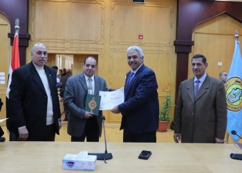 جامعة الأزهر تكرِّم أبناءَها في احتفالية "يوم الوفاء"