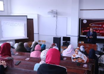 رئيس جامعة الأزهر يحاضر حول فن التحقيق بكلية الدراسات الإسلامية بنات ببورسعيد