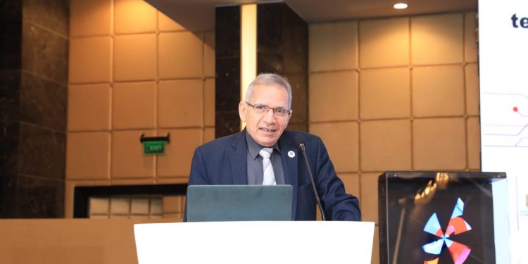 التعليم: عقد امتحانات العملي لطلاب الدبلومات بالتنسيق مع خبراء الصناعة لأول مرة