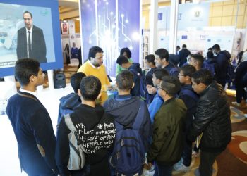 منتدى التعليم الفني والتكنولوجي يكرم 20 طالبا من أوائل المدراس الفنية