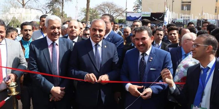 رئيس جامعة الأزهر يفتتح المعرض الزراعي الرابع