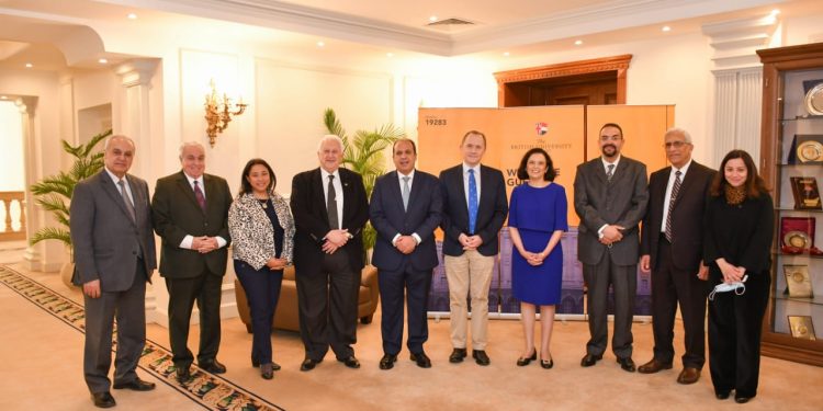الجامعة البريطانية تستقبل وفد من الكلية الملكية لأطباء النساء والتوليد