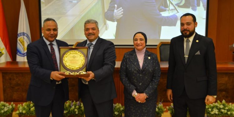 أكاديمية البحث العلمي تفتتح مكتب لدعم الابتكار ونقل التكنولوجيا