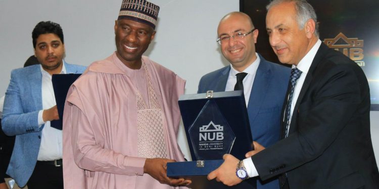 السفير النيجيري بالقاهرة يزور جامعة النهضة ويؤكد: نأمل في زيادة التبادل الطلابي